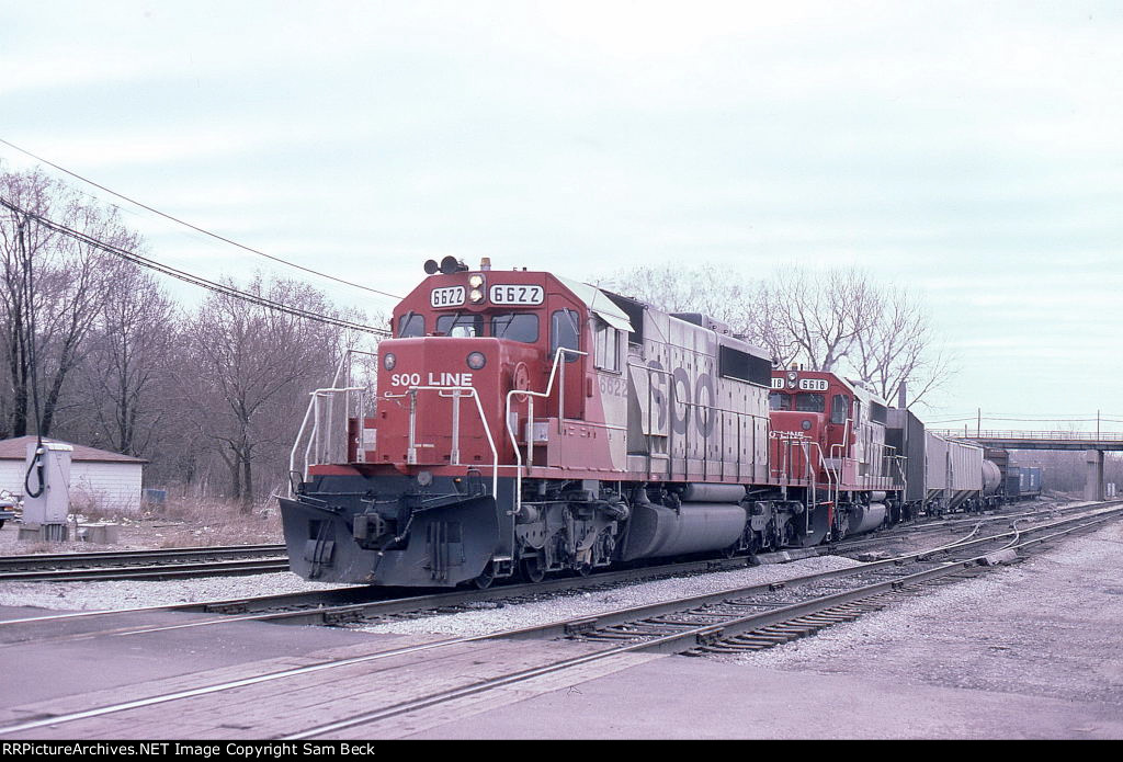 SOO 6622 and 6618 on #501